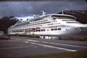 029_Morning_cruise_ship_arrival.jpg