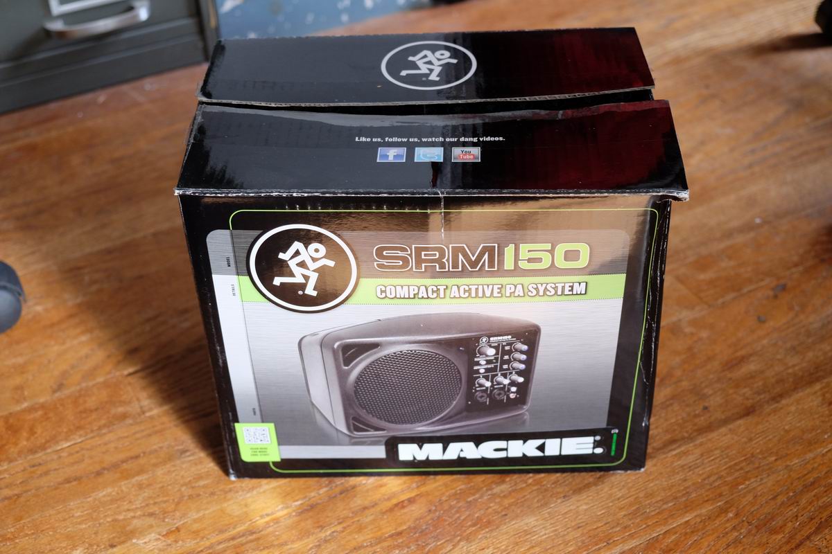 3-boxed speaker.jpg